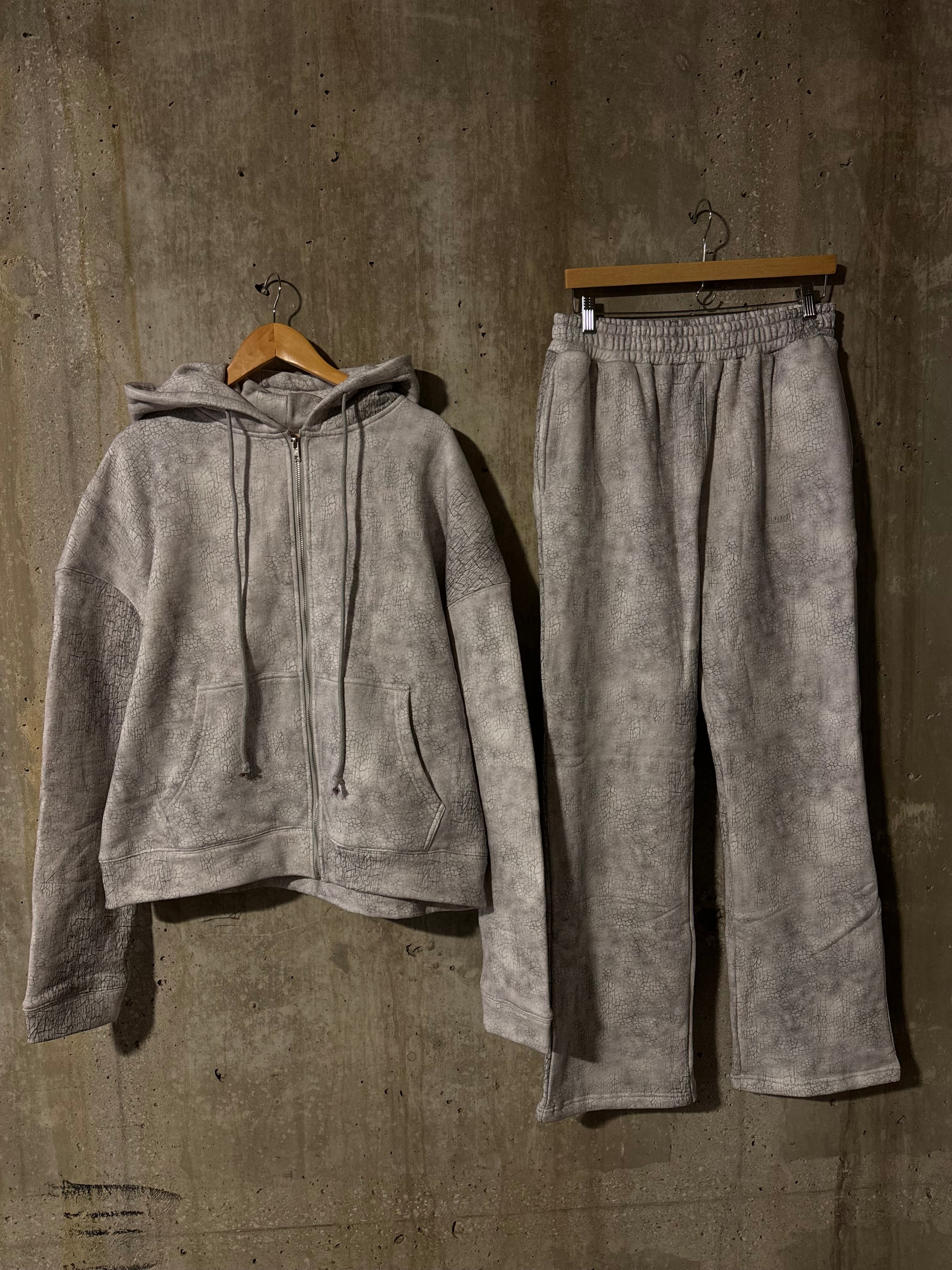 Trompe L'oeil Cracked Pants